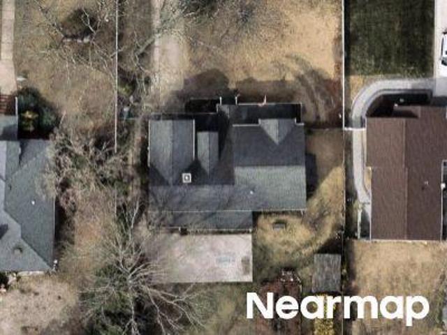 House for sale in Bay Shore, New York