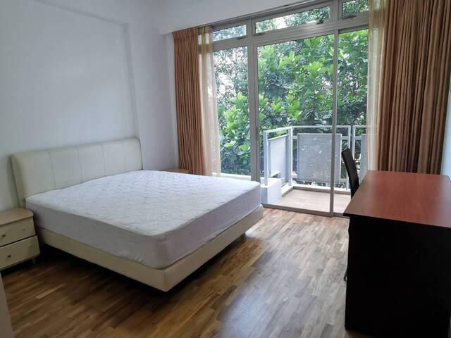 Room for rent