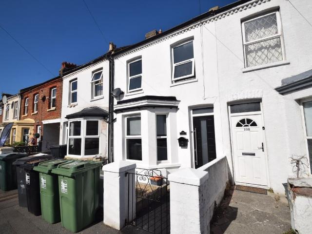 House for rent in Roselands, Eastbourne