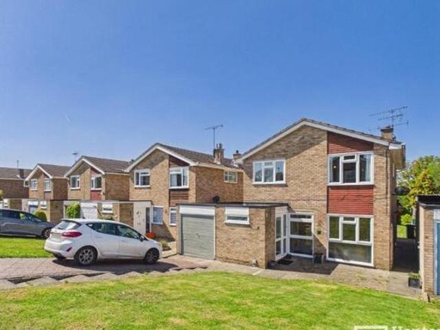 House for sale in Queens Park, Billericay