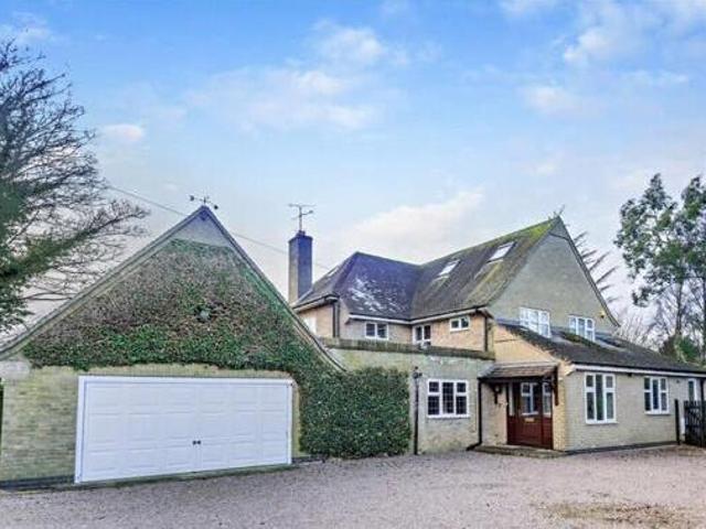 House for sale in Hampton Green, Cambridgeshire
