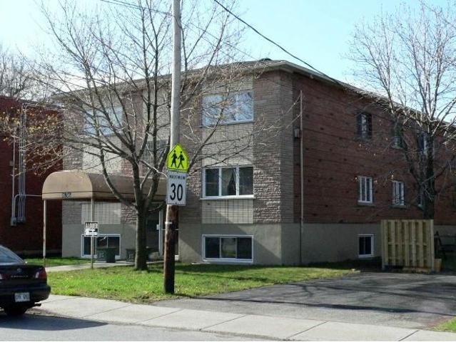 Apartment for rent in Longueuil, Quebec