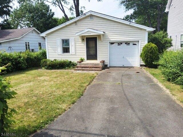 House for sale in Parsippany, New Jersey