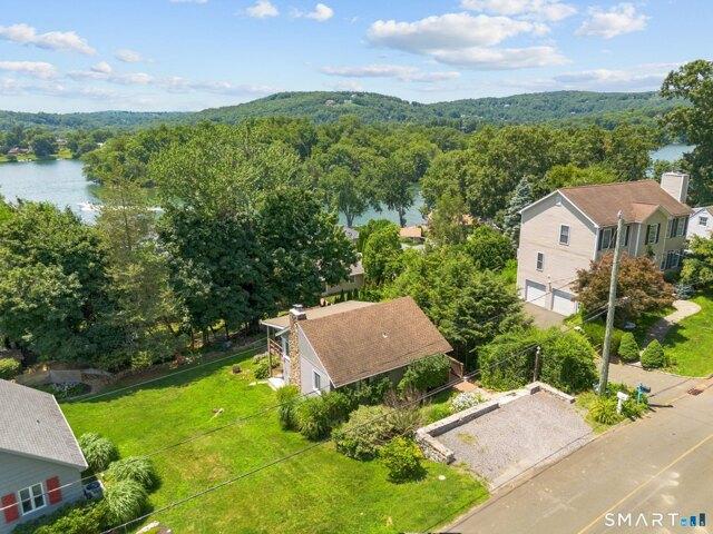 House for sale in Brookfield, Connecticut