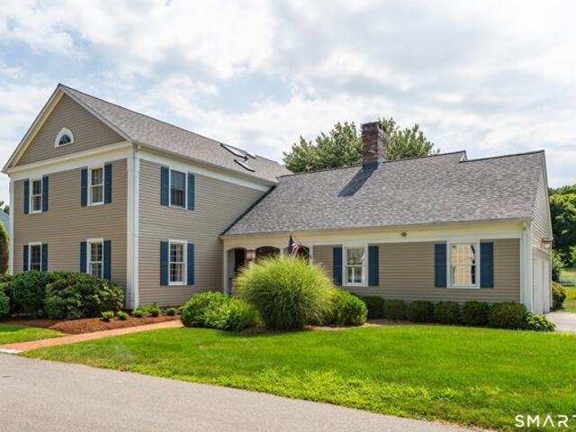 Condo for sale in Madison, Connecticut