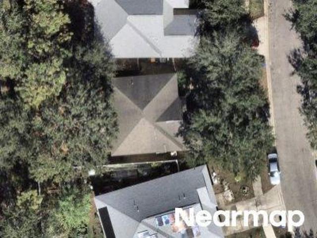 House for sale in Tavares, Lake County