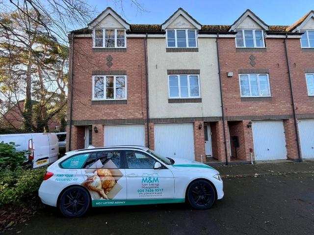 House for rent in West Midlands
