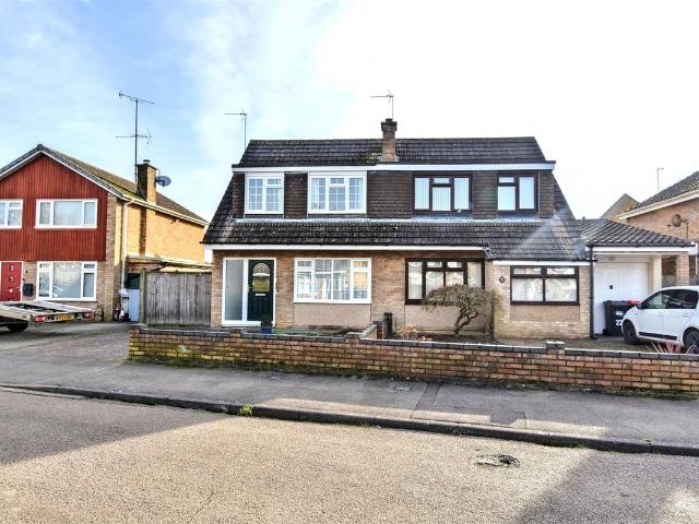 House for rent in Wolverton and Greenleys, Old Wolverton