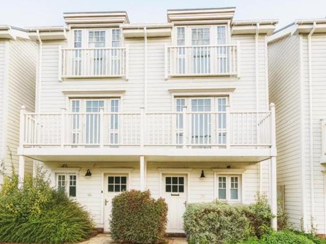 House for sale in Reading