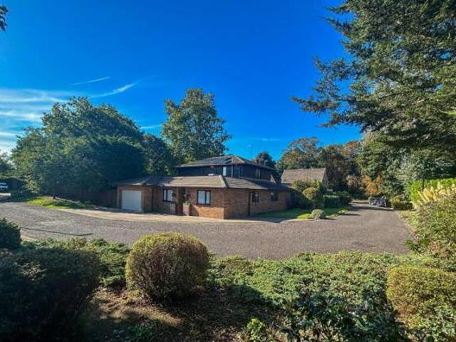 House for sale in Hampton Green, Cambridgeshire