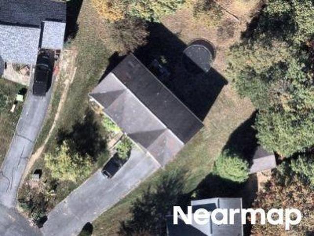 House for sale in Bunker Hill, West Virginia