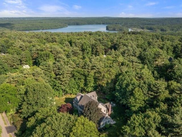 House for sale in Hopkinton, Middlesex County