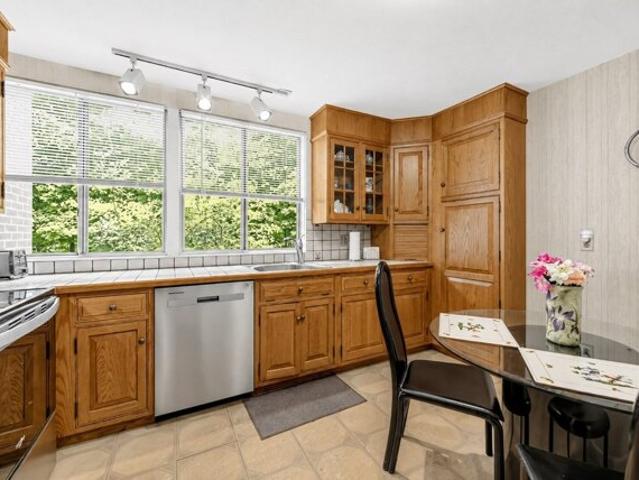 Condo for sale in Andover, Essex County