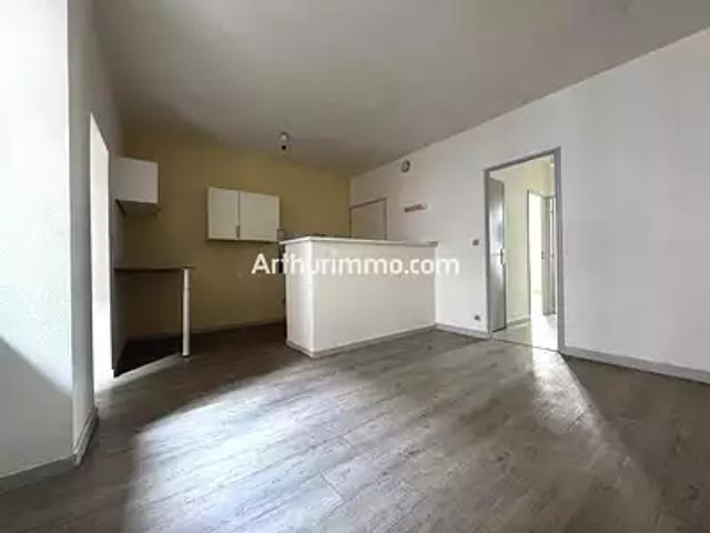 Appartement location à Lons-le-Saunier, Lons-le-saunier
