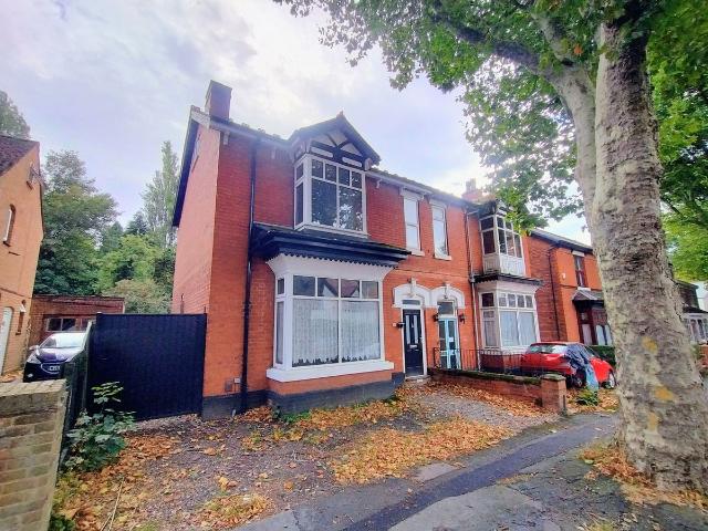 House for rent in Goldthorn Hill, Penn