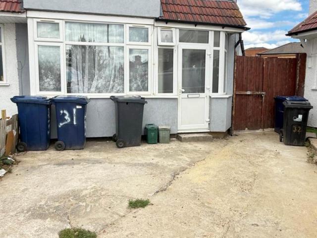 Apartment for rent in London Borough of Ealing, Greater London