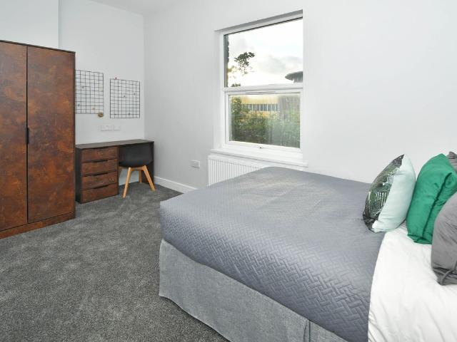 Room for rent in Stoke, Stoke-on-Trent