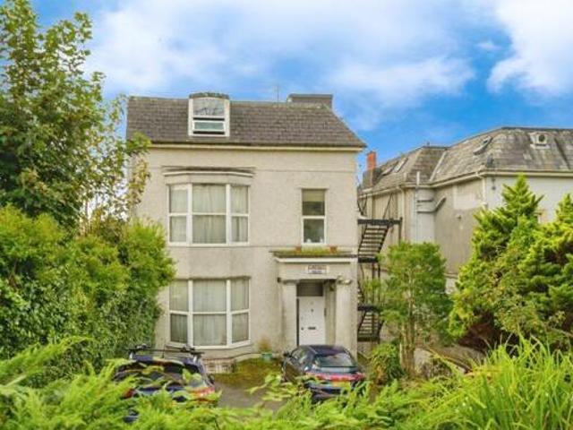 House for sale in Follaton, Strode