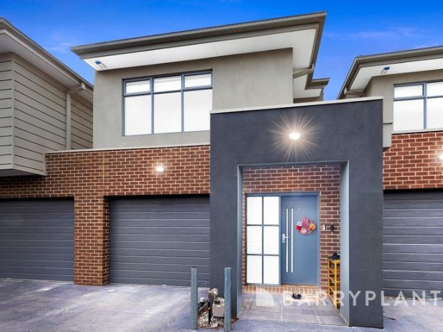 Townhouse for sale in Camerons Creek, Victoria