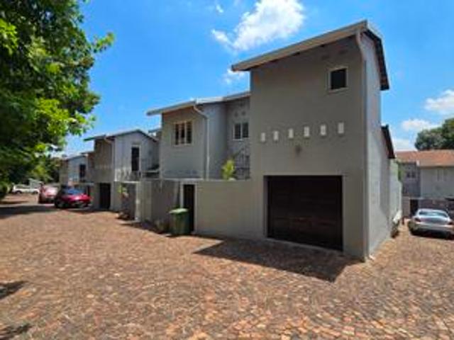 Townhouse for rent in Alexandra, Gauteng