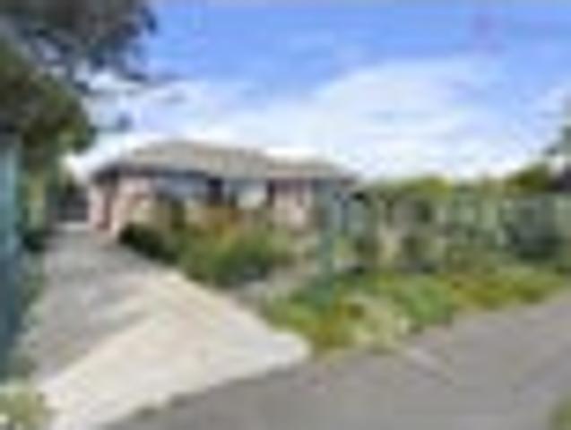 House for sale in Linwood