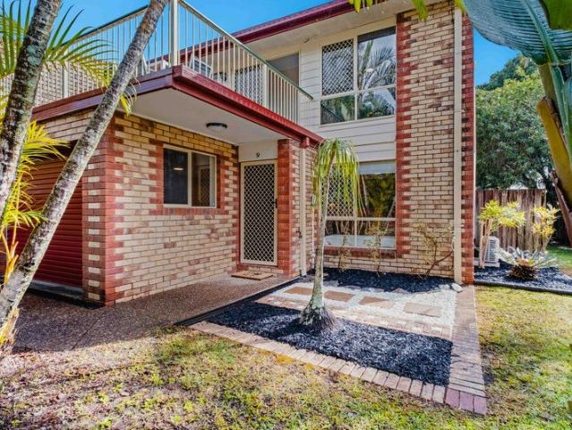 Townhouse for sale in Toombul, Queensland