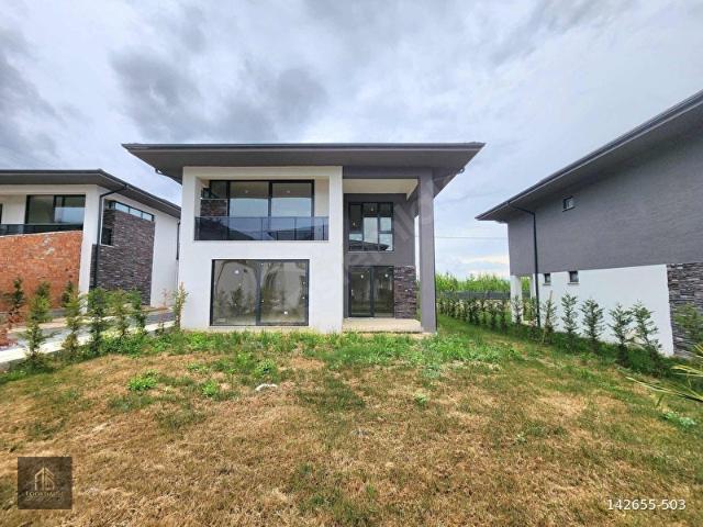 İnegöl, Bursa içerisinde satılık Villa