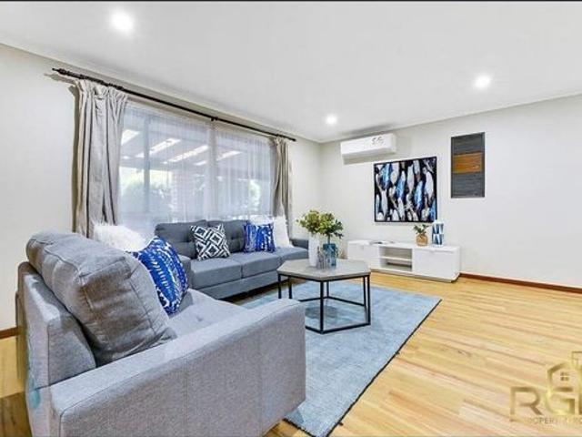 House for rent in Modbury Heights, Adelaide