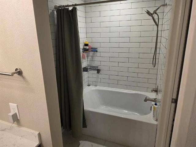Room for rent in Arapahoe, Colorado