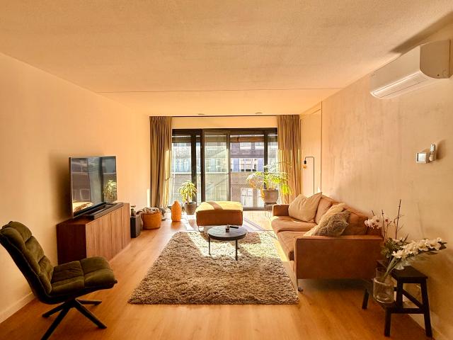 Kamer te huur in Oost, Amsterdam