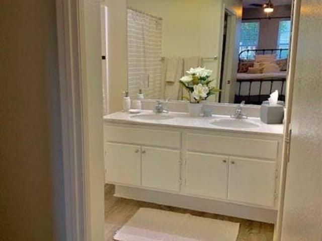 Room for rent in La Quinta, California