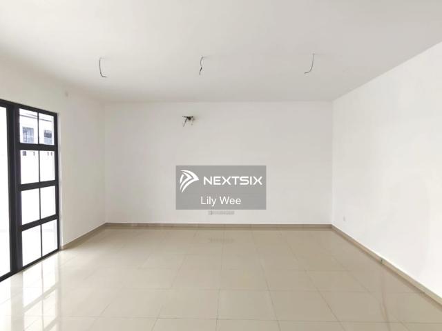 Shop for rent in Zon Perindustrian Bebas Telok Panglima Garang, Teluk Panglima Garang