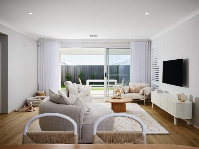 Cottage for sale in Eglinton, Western Australia