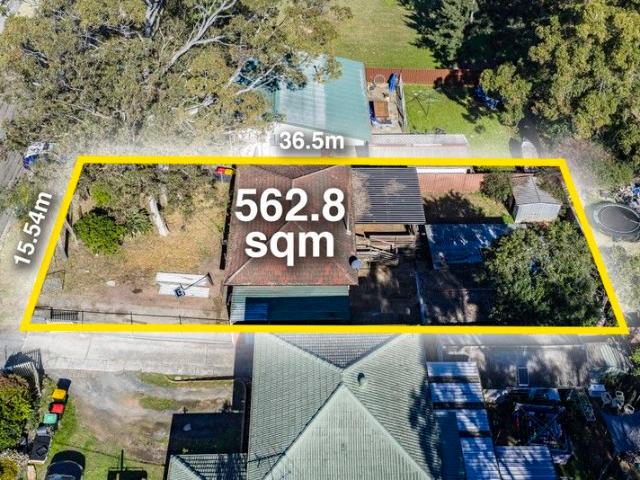 House for sale in Miller