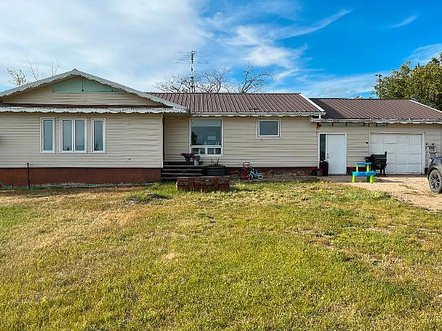 House for sale in Bengough, Saskatchewan