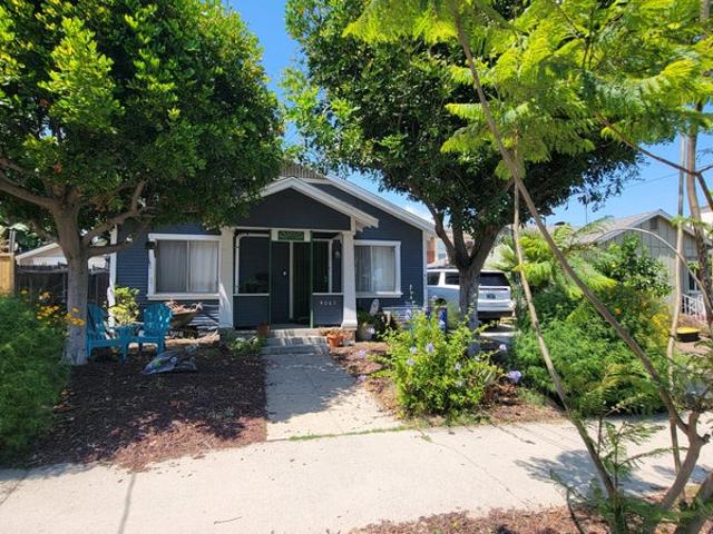 Room for rent in Long Beach Room for rent in Long Beach