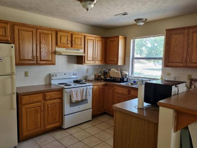 Room for rent in Kansas