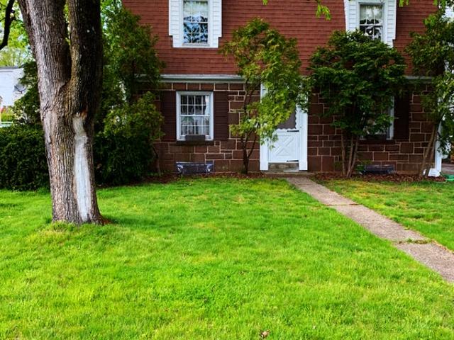 Room for rent in W Hartford, Connecticut