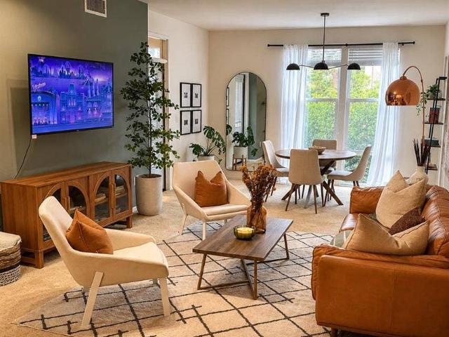 Room for rent in Irvine Business Complex, Irvine