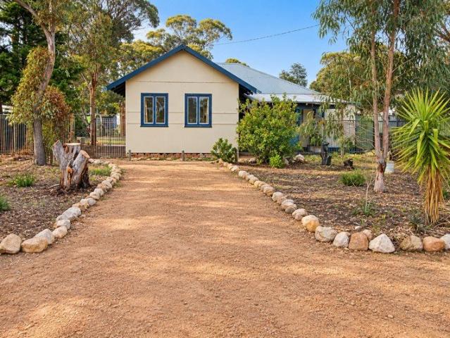House for sale in Kukerin, Western Australia