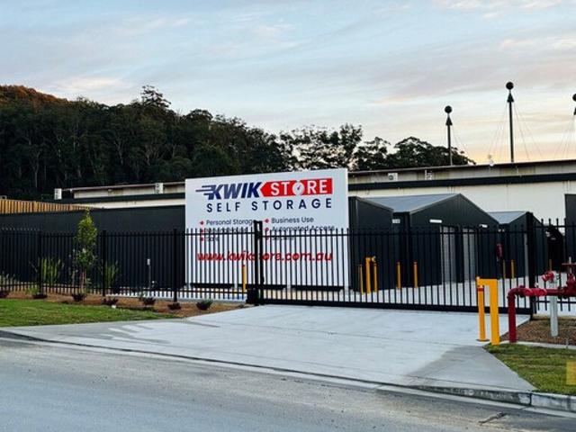 Warehouse for rent in Gosford, New South Wales