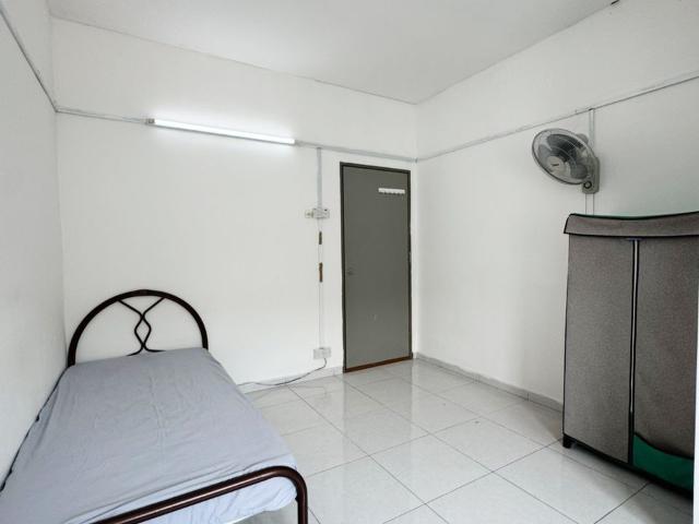 Room for rent in Jenjarom, Selangor