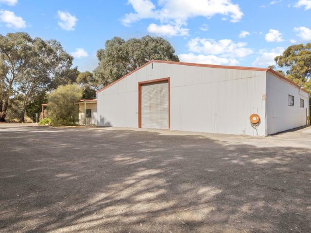 Warehouse for rent in Wangaratta, Victoria