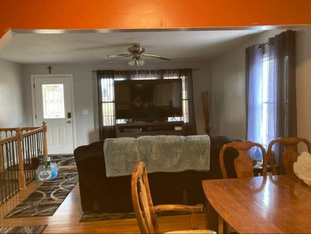 Room for rent in Bristol, Massachusetts