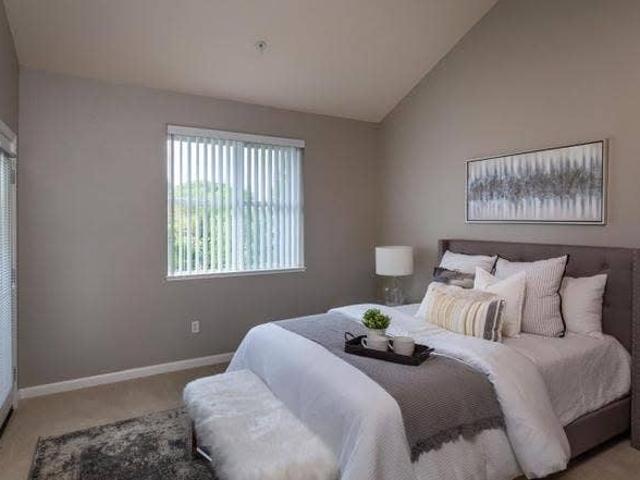 Room for rent in Palo Alto, California