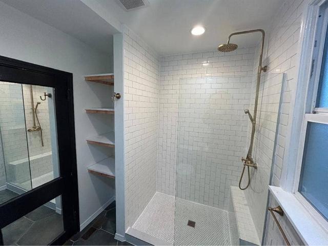 Room for rent in Oregonia