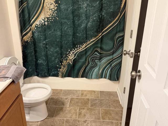 Room for rent in Florin, Mount Joy