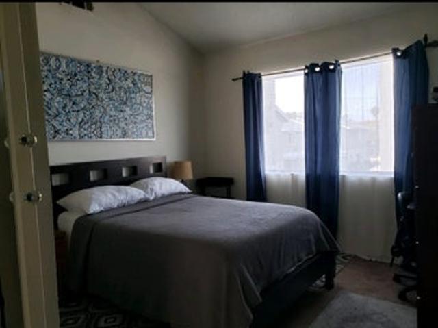 Room for rent in Redondo Beach, Los Angeles County
