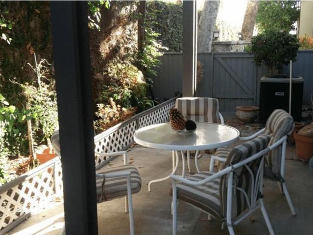 Room for rent in Pasadena, California