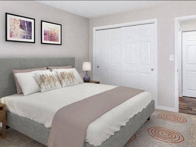 Room for rent in Downers Grove, Illinois